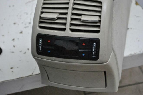 panel sterowania klimatyzacja tyl